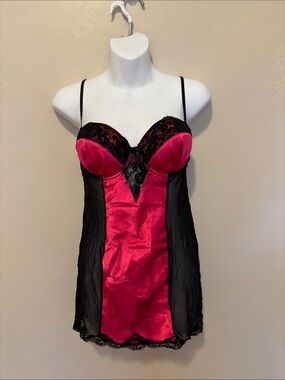 Linea Donatella Hot Pink and Black Lace Chemise